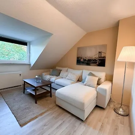 Zentrale Fuer 4 Mit Bett Und Schlafcouch Appartement