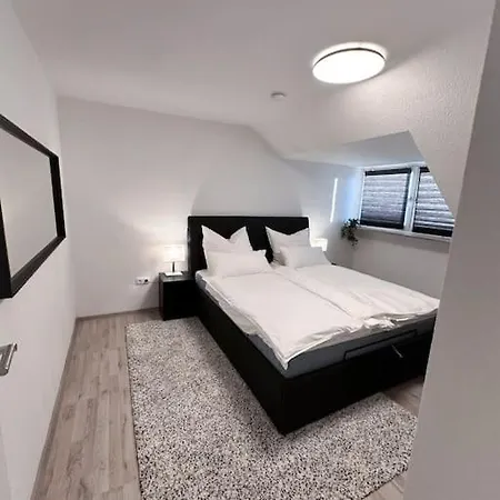 Appartement Zentrale Fuer 4 Mit Bett Und Schlafcouch Essen