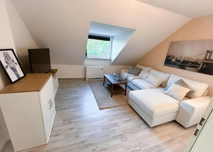 Zentrale Fuer 4 Mit Bett Und Schlafcouch *